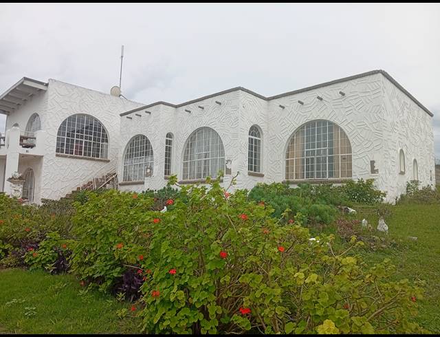 3 BEDROOM HOUSE FOR SALE IN MOUNTAIN VIEW